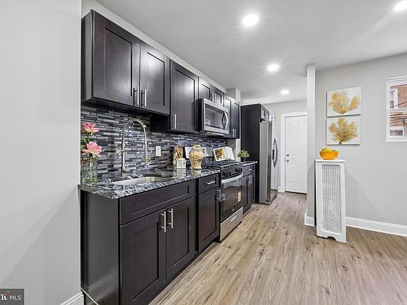 2nd image of 519 Littlecroft Rd