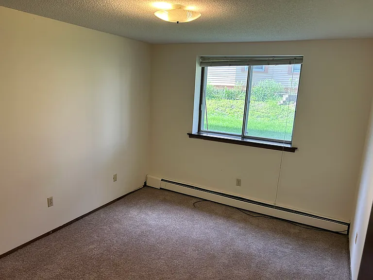 2640 Colfax Ave S #102 — Photo 5
