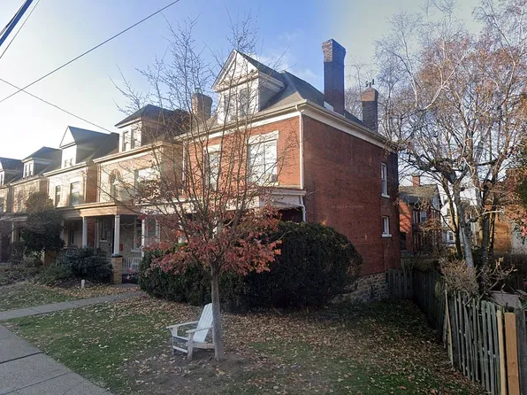 414 Stratton Ln, Pittsburgh, PA 15206