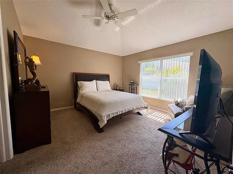 17744 Esprit Dr — Photo 9