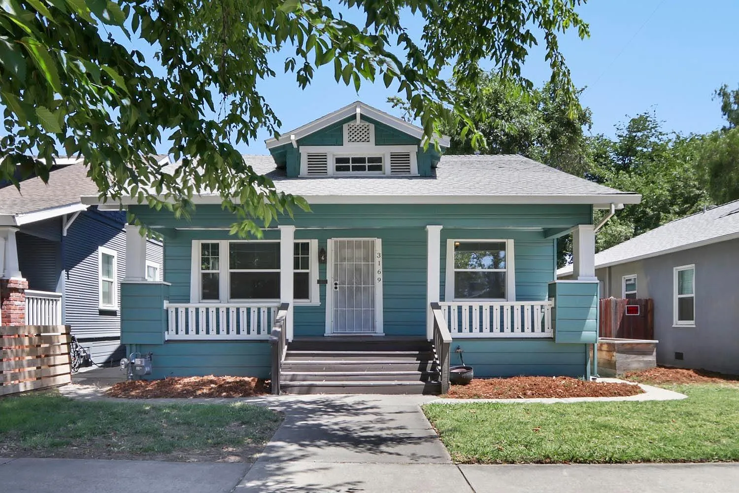 3169 U St photo 1