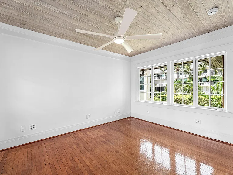 232 Australian Ave #3 — Photo 17