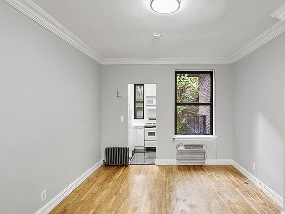 2nd image of 510 E 88th St APT 1D