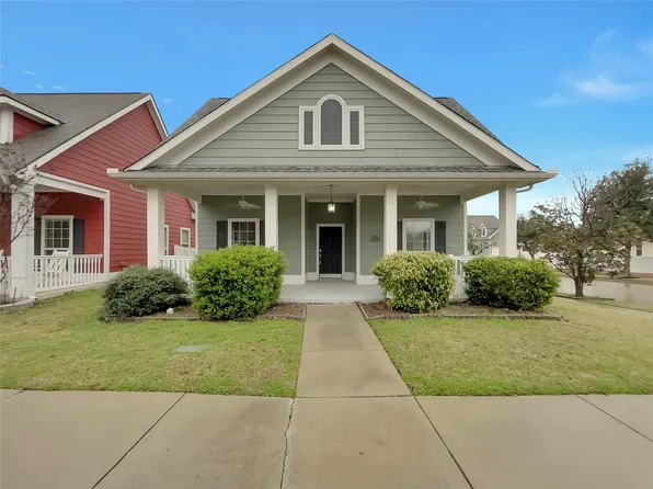 1100 Hayden Ln, Savannah, TX 76227