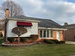 1st image of 10325 Kedvale Ave