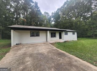 331 Pilgrim Ln, Powder Springs, GA 30127