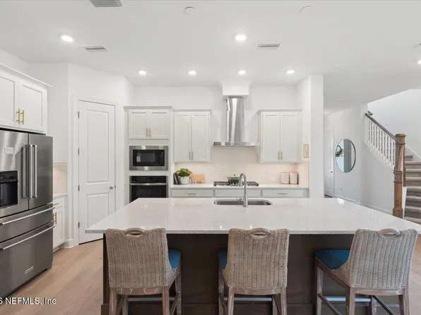 214 OAK BREEZE Drive, Ponte Vedra, FL 32081