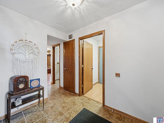 5th image of 6742 Crooked Creek Dr