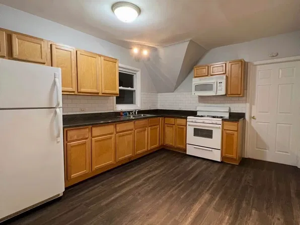 4235 Arthur Ave #2, Brookfield, IL 60513