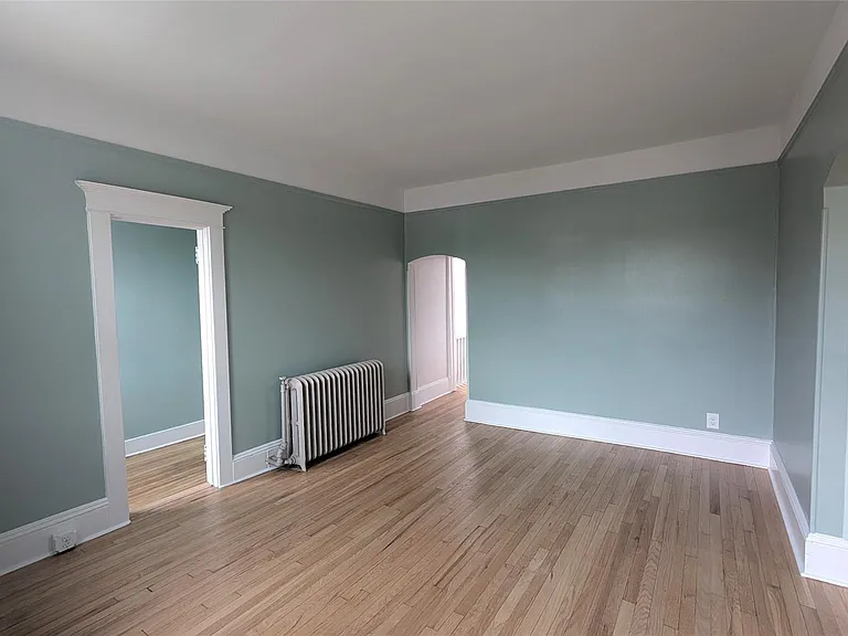 632 Middle Neck Rd #2 — Photo 2