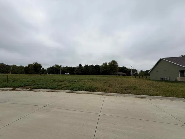 LOT 75 Wagon Wheel Ln, Dubuque, IA 52002