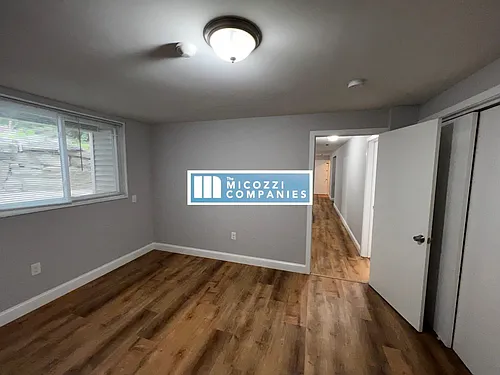 Floor plan 2 bedroom