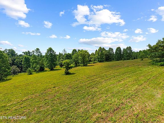3rd image of 13252 Flatwoods Rd