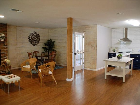 5th image of 3608 Eastridge Dr