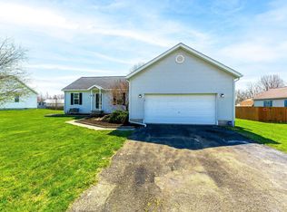 95 Blacks Rd, Pataskala, OH 43062