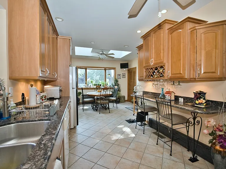 5974 W Miami Ave — Photo 24