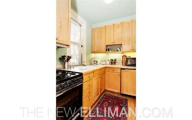 Sold by Douglas Elliman | media 13