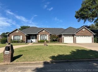 3003 Michael Rd, Muskogee, OK 74403