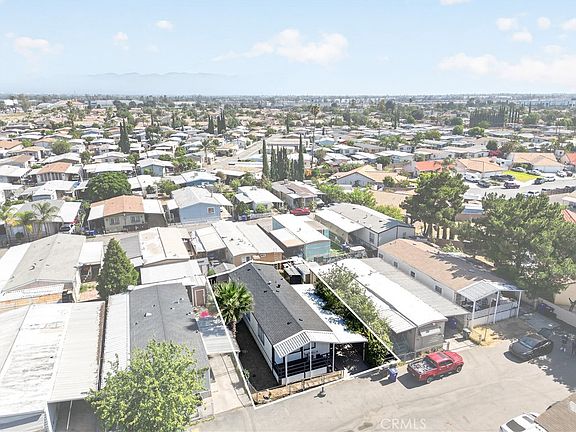 3rd image of 10701 Cedar Ave Space 207