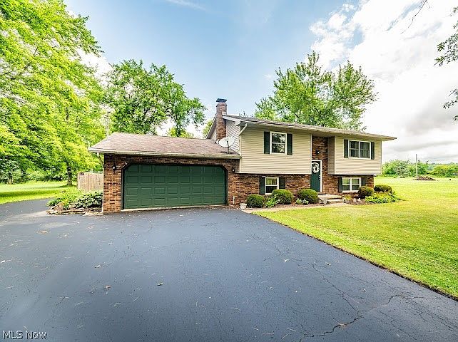 1st image of 3545 Cadwallader Sonk Rd