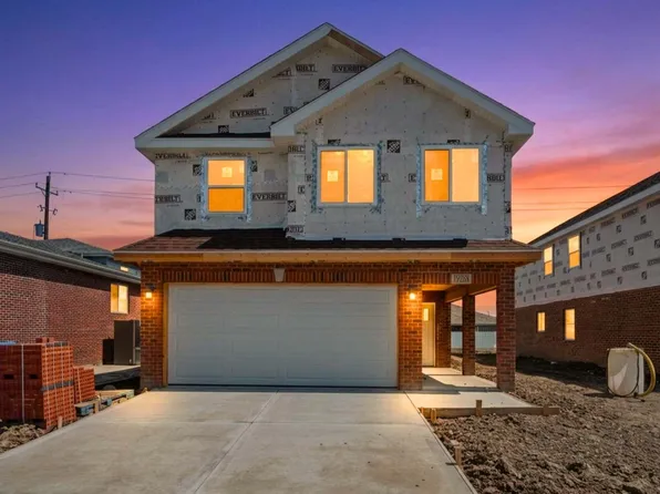 15239 7th Ave, Harvey, IL 60426