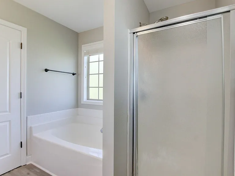 1384 Borrowdale Dr — Photo 30