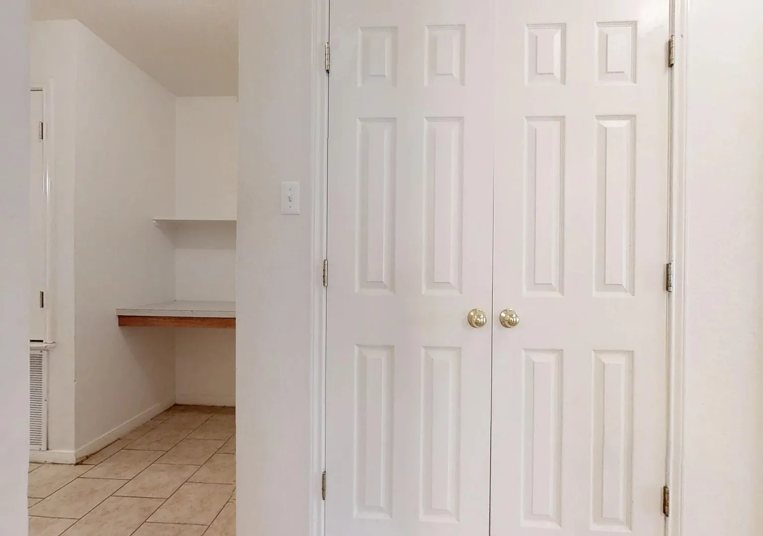 All Tile Duplex In Nolanville — Photo 4