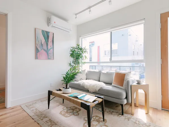 221 N Catalina St APT 9, Los Angeles, CA 90004