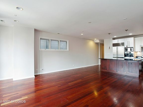 4th image of 1461 W Grand Ave APT 3