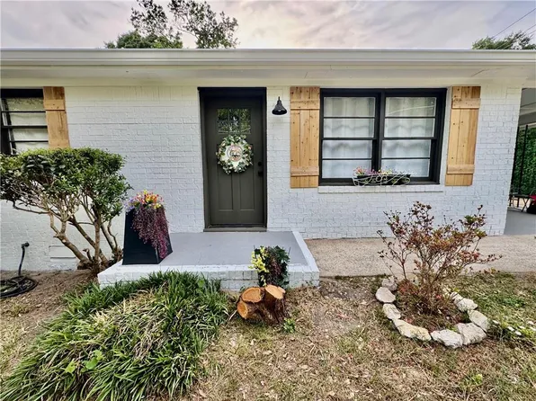 5734 Hill Rd, Powder Springs, GA 30127