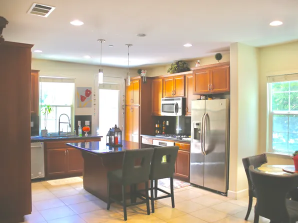 4601 Grafton St, Dublin, CA 94568