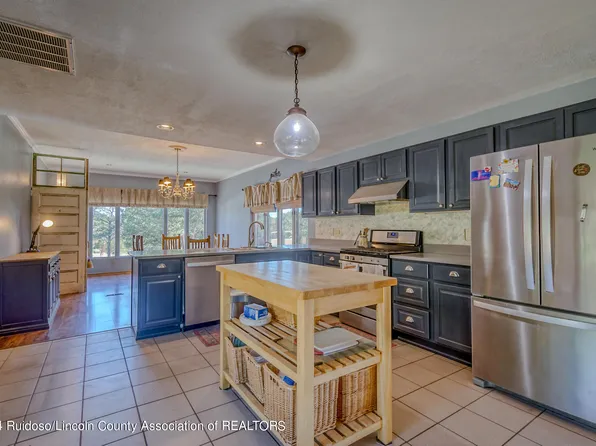 157 Pfingsten Rd, Nogal, NM 88341