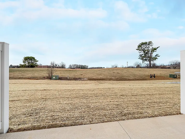 755 Fairview Rd #G — Photo 3
