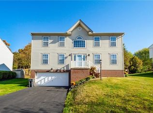 9315 Marshall Rd N, Cranberry Township, PA 16066