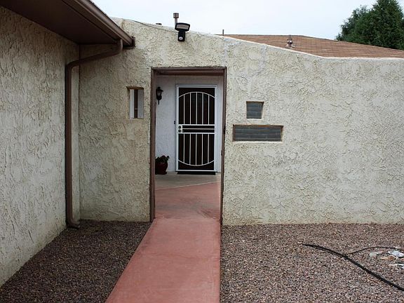 3rd image of 5913 Palo Verde Dr NW
