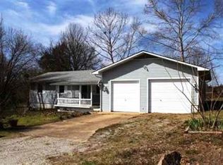 32 Bonnie St, Calico Rock, AR 72519
