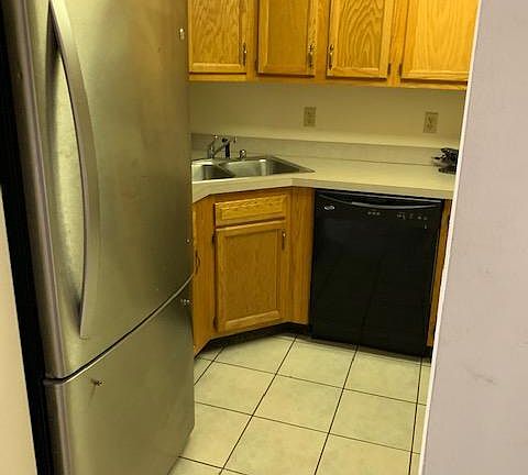 4th image of 264 Pinnacle Ct