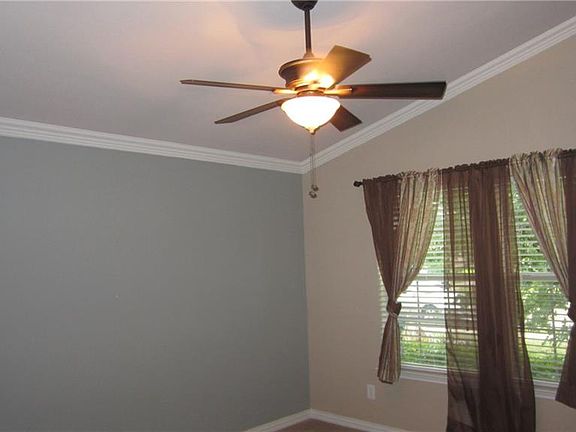 3rd image of 421 Ame Ln