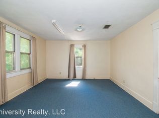 104 NW 14th St APT 1, Gainesville, FL 32603