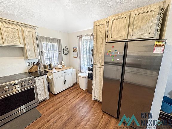 3rd image of 501 E Palace Ave