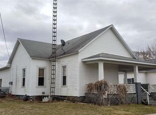 402 Madison St, Middletown, IL 62666