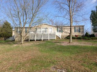 166 Majors Ln, Elkton, KY 42220