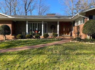360 Fairway Ln, Wilkesboro, NC 28697