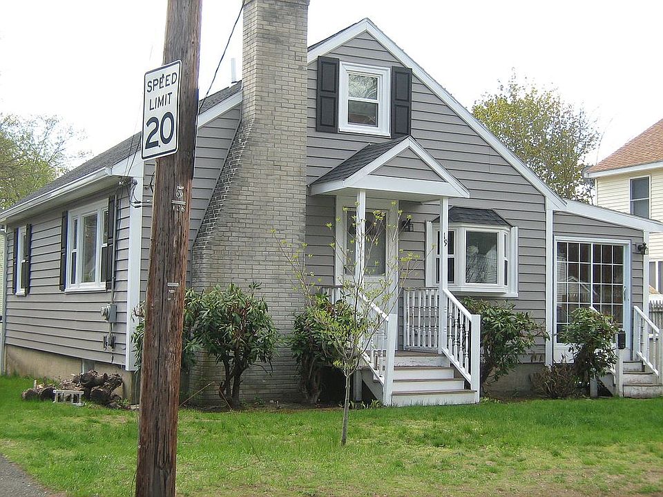 1st image of 19 Glen Ave