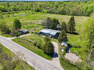 534 Anglican Church Rd, Tay Valley, ON K7H 3C6