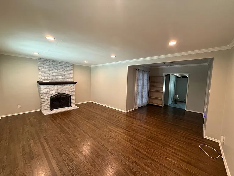 6059 Bluebell Ave — Photo 5