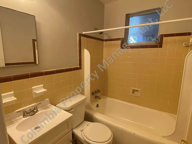 1412 Barker Dr — Photo 4