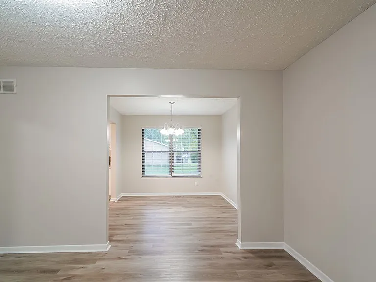 3420 Wedgewood Dr — Photo 12