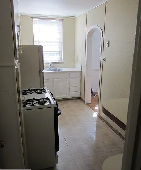 355 Hampden Rd — Photo 8