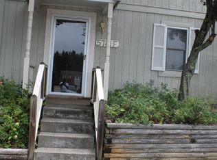 5741F Bramblegate Dr, Greensboro, NC 27409